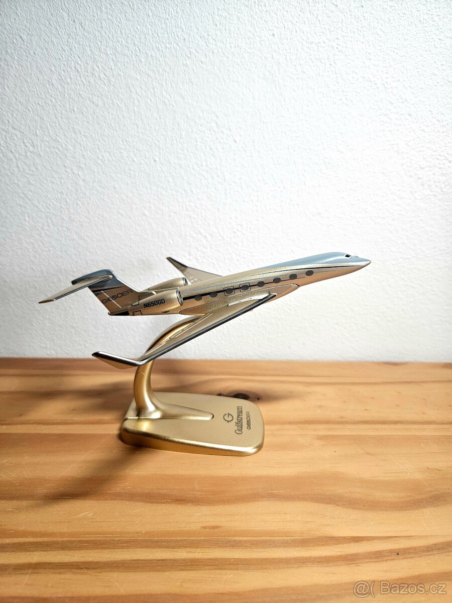 Model letadla NOVÝ, různé