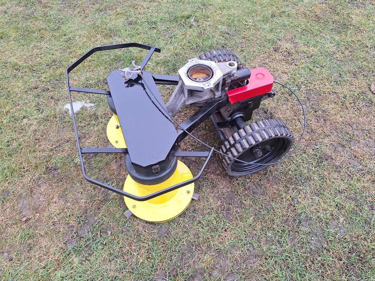 Dvoububnová sekačka Terra Vari