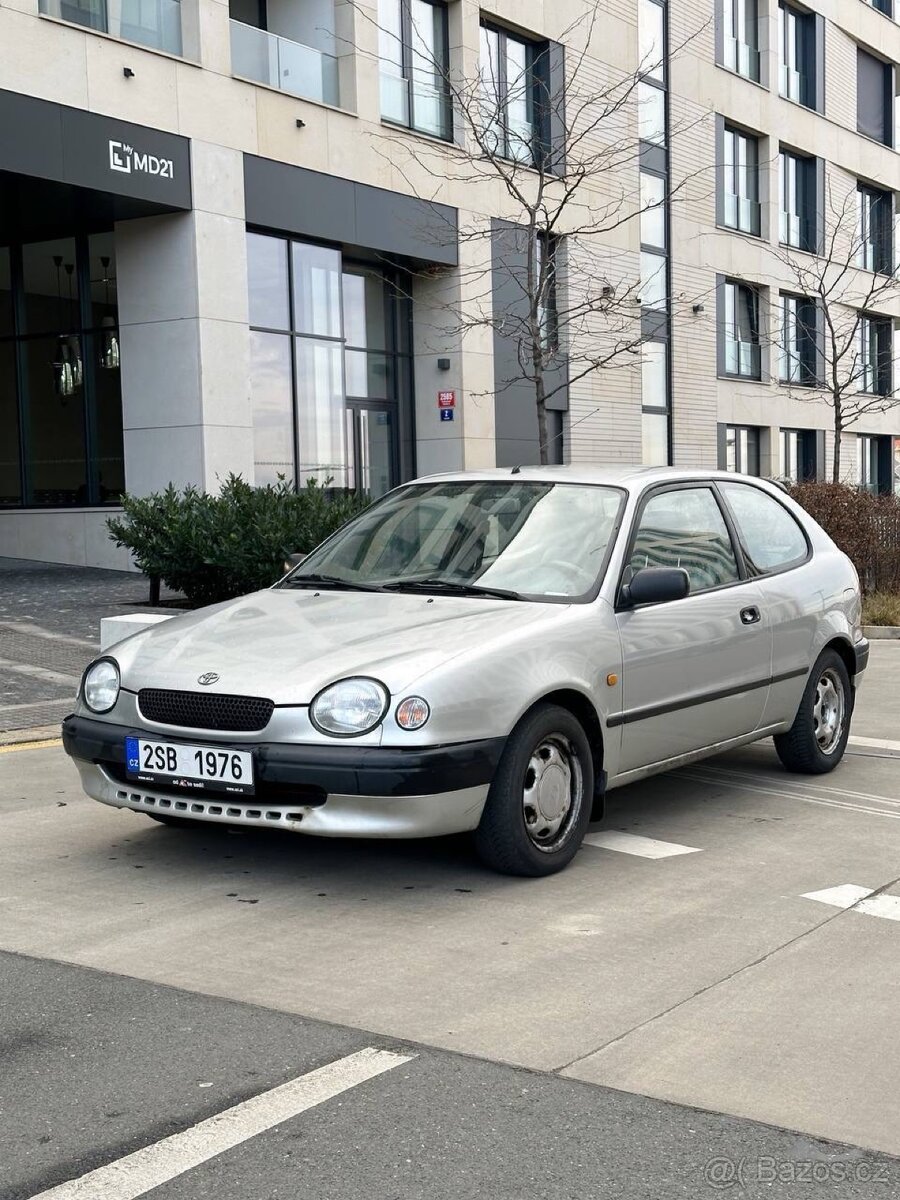 Toyota Corolla 2 1.4i Automat