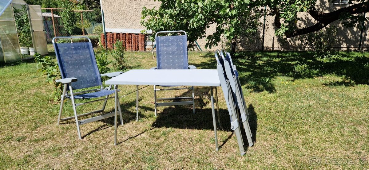Kempingové židle a stůl Dukdalf