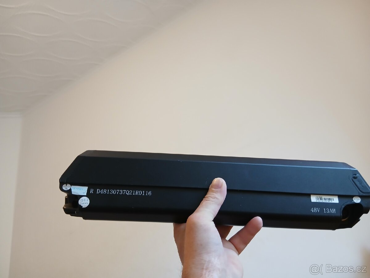 Prodám baterií do elektrokola 48V. 13AH