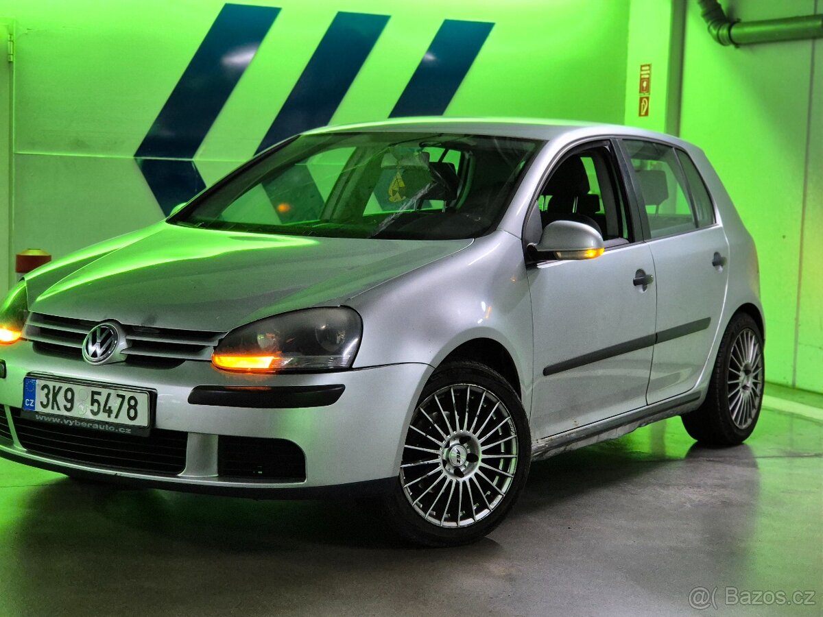 Prodám Vw golf V 1.4 mpi číst celé
