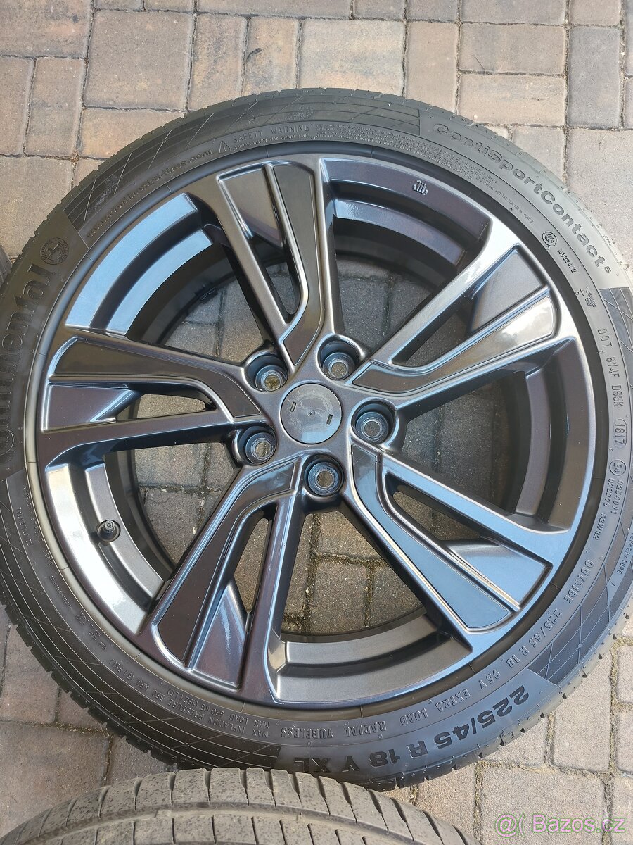 Alu kola R18 orig Nissan Renault