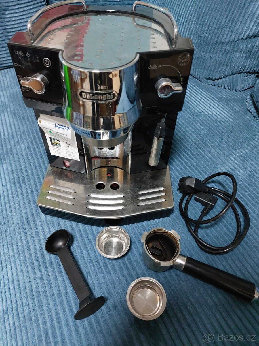 Kávovar DeLonghi