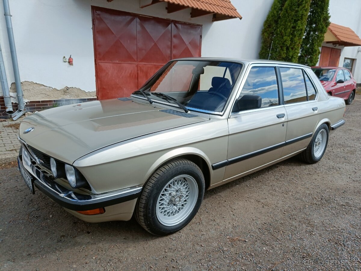 Bmw e28i 528i 135 kw