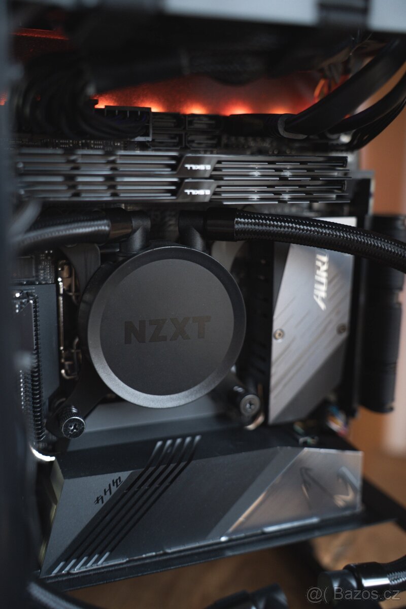 NOVÉ HERNÍ MINI PC - i9-11900F / 32GB / 1TB SSD / RX 6900XT