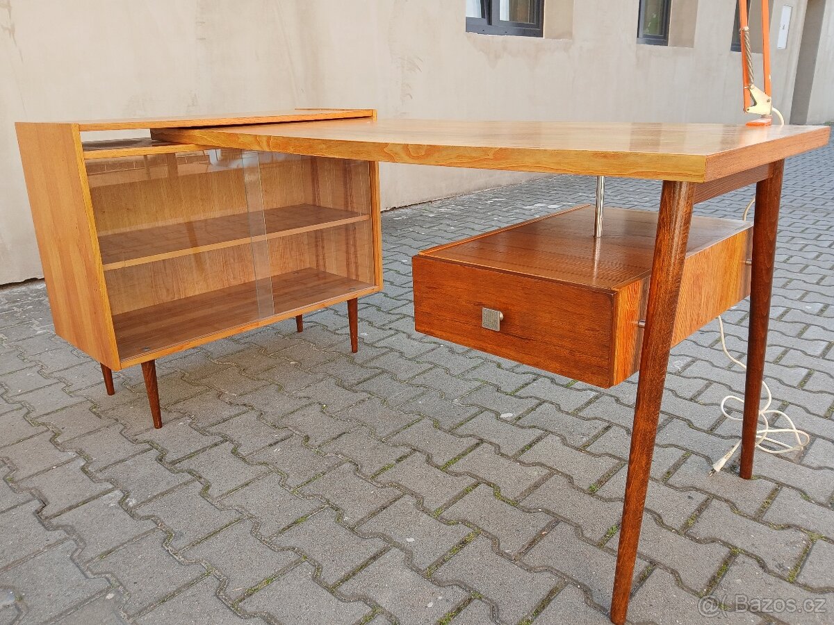 Retro prostorový psací stůl s knihovnou
