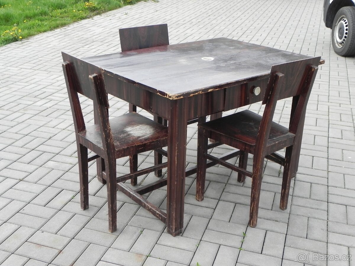 Starý stůl + židle