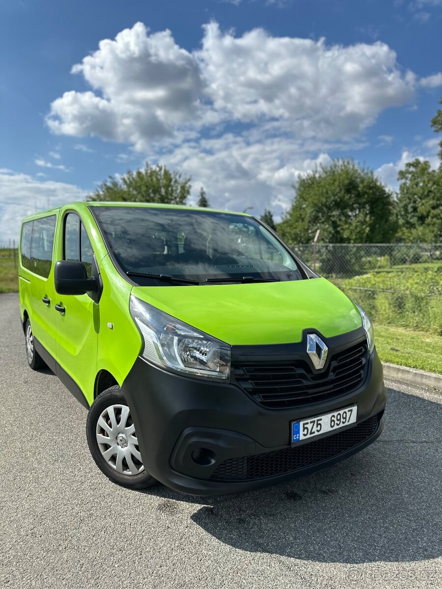 Renault Trafic 1.6 dCi (85 kW), 9 míst, rok 2015 – 205 342 k