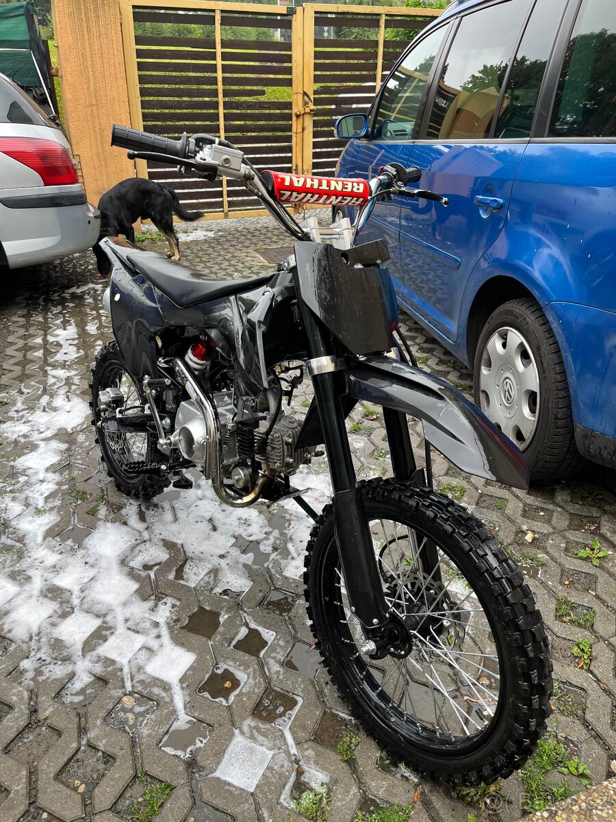 prodam Dirtbike 125ccm 4T značky hecht