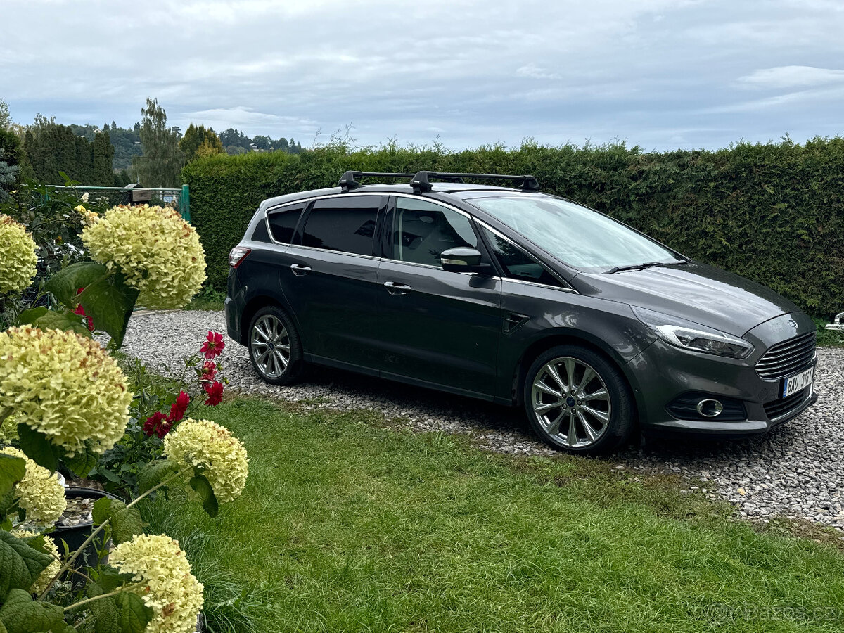 Ford - S-Max, 2018 2.0TDCI 110kw Manual,Led světla, 7míst