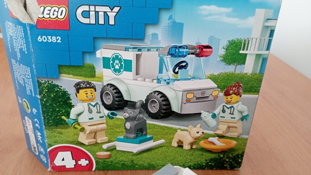 LEGO® City 60382 Veterinární záchranka