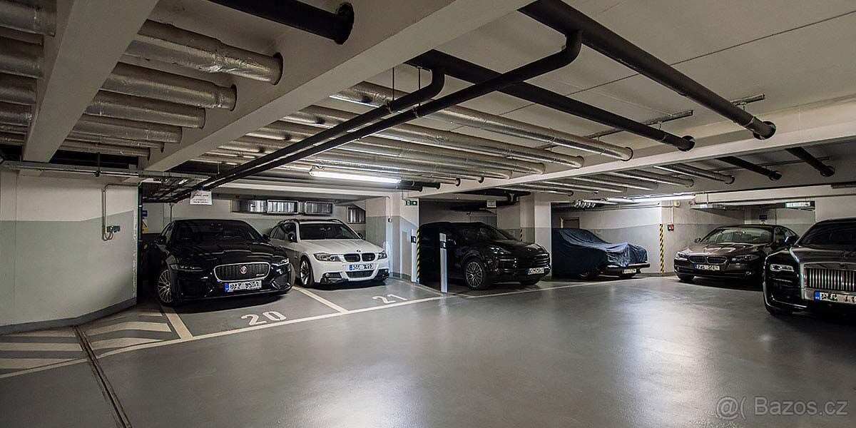Kryté parkovací stání – Malá Strana, Praha 1