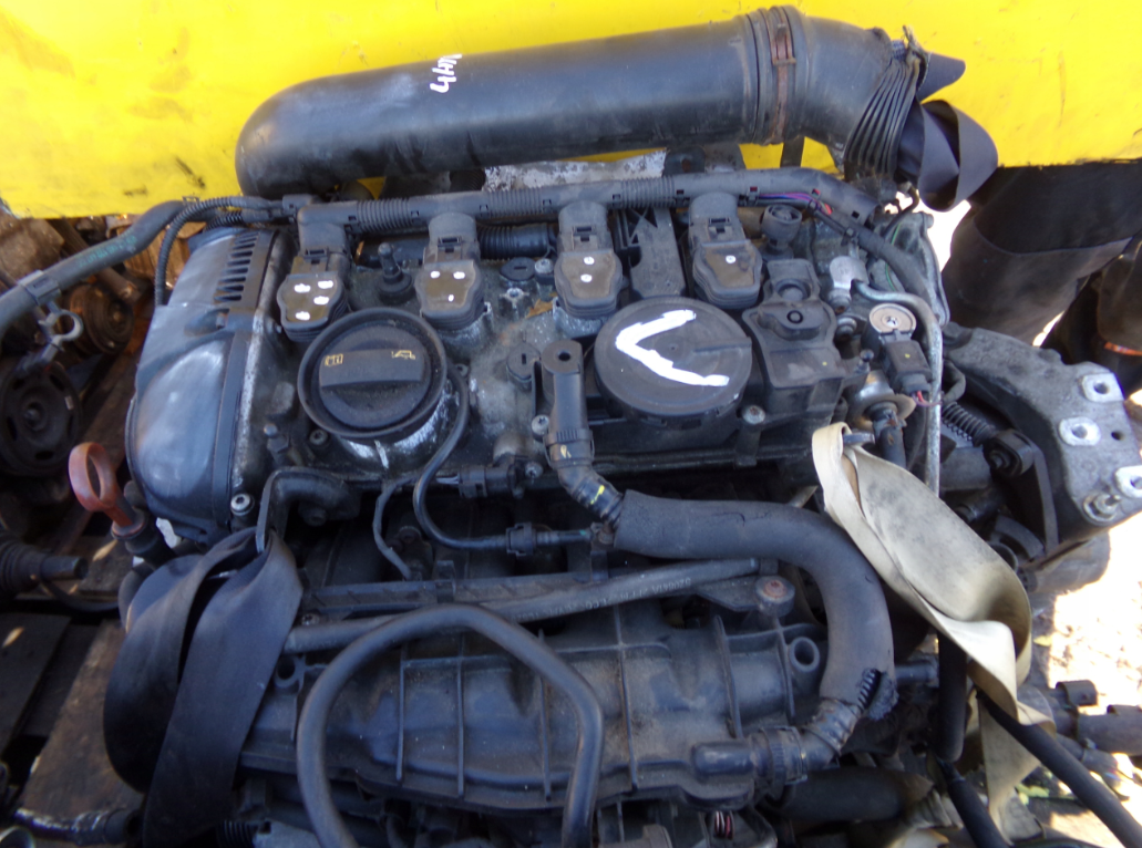 OCTAVIA PASSAT 1.8 12r 118kW motor CDA CDAA CDAB