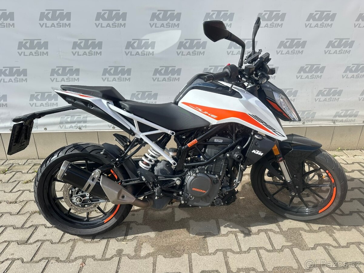 KTM 390 Duke