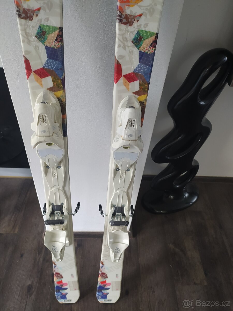 Lyže Dynastar délka 148