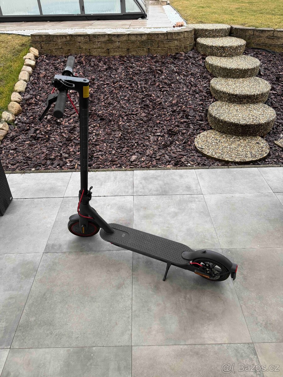 Xiaomi Electric Scooter Mi Pro 2