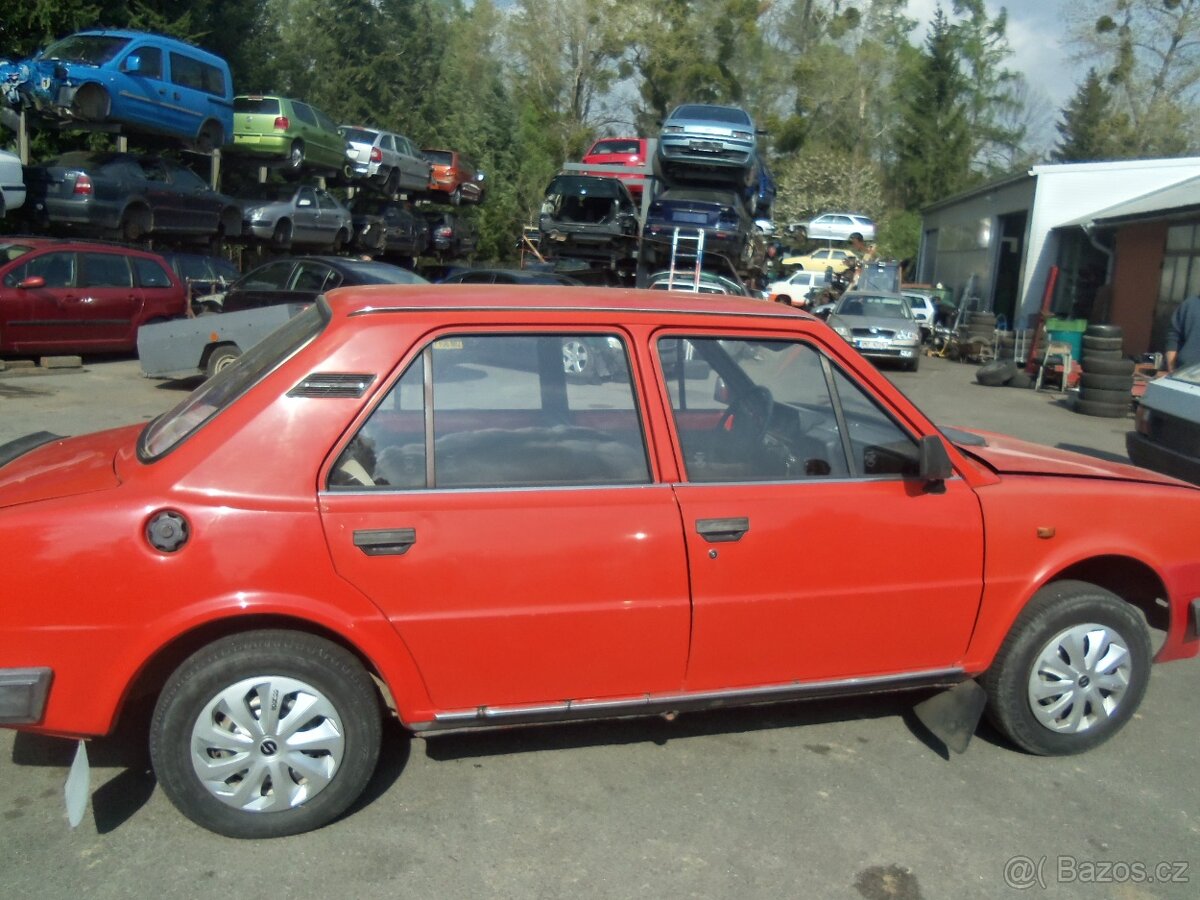 Škoda 120,105 ,Favorit Lada