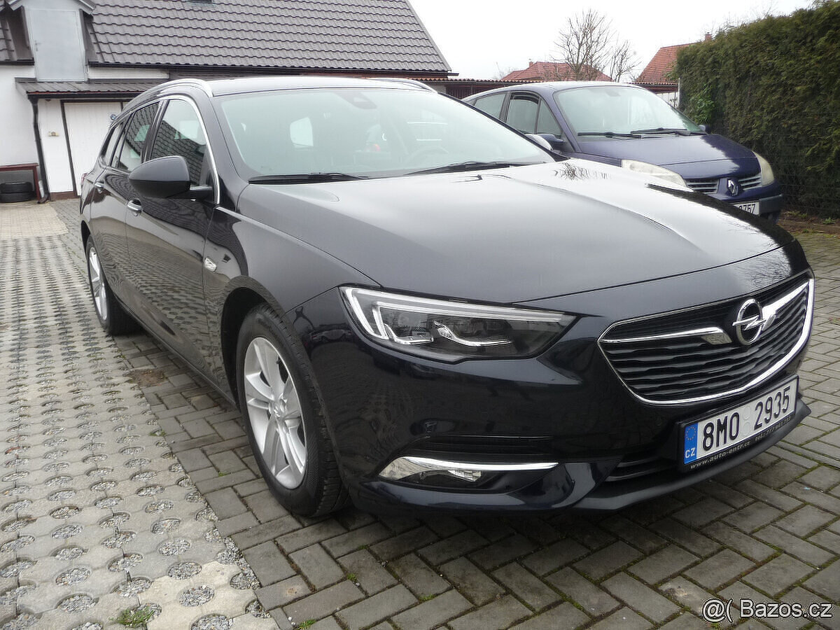 Opel Insignia1.5i 103kw Inovation plná výbava Top Stav -