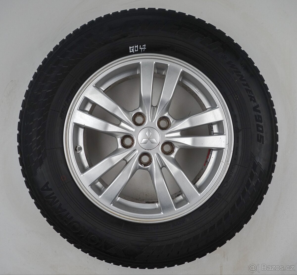 Mitsubishi Outlander - Originání 16" alu kola - Zimní pneu