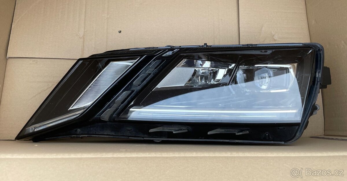 Přední levé světlo led Škoda Octavia 3 Face 5E1941015D