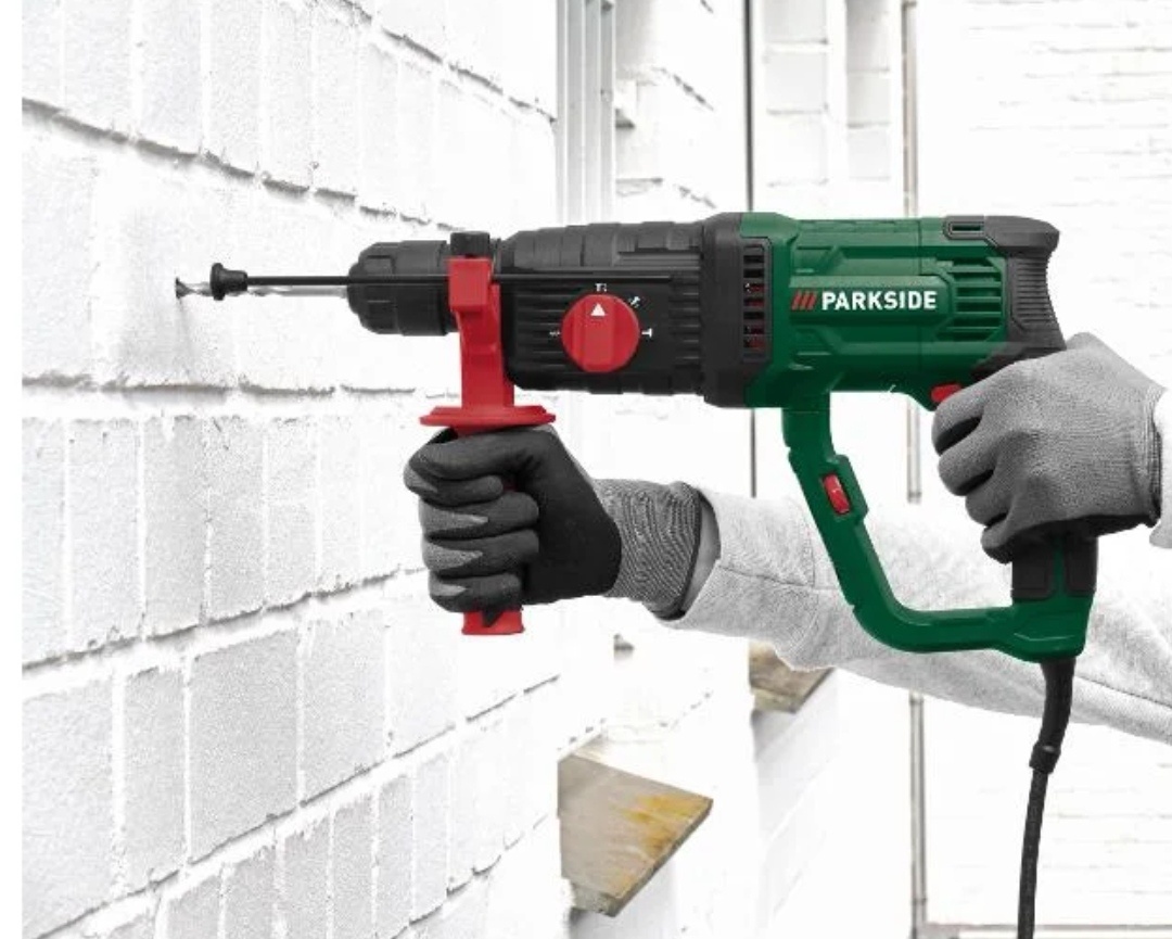Elektrické Kladivo 1050W vrtáky a sekáče zdarma
