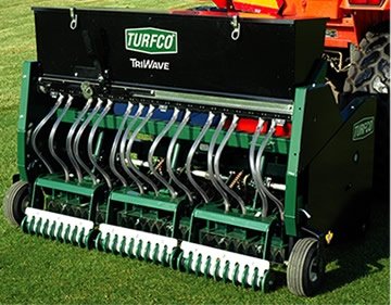 Dosevací stroj Turfco TW60 použitý, pohon PTO, dosévačka
