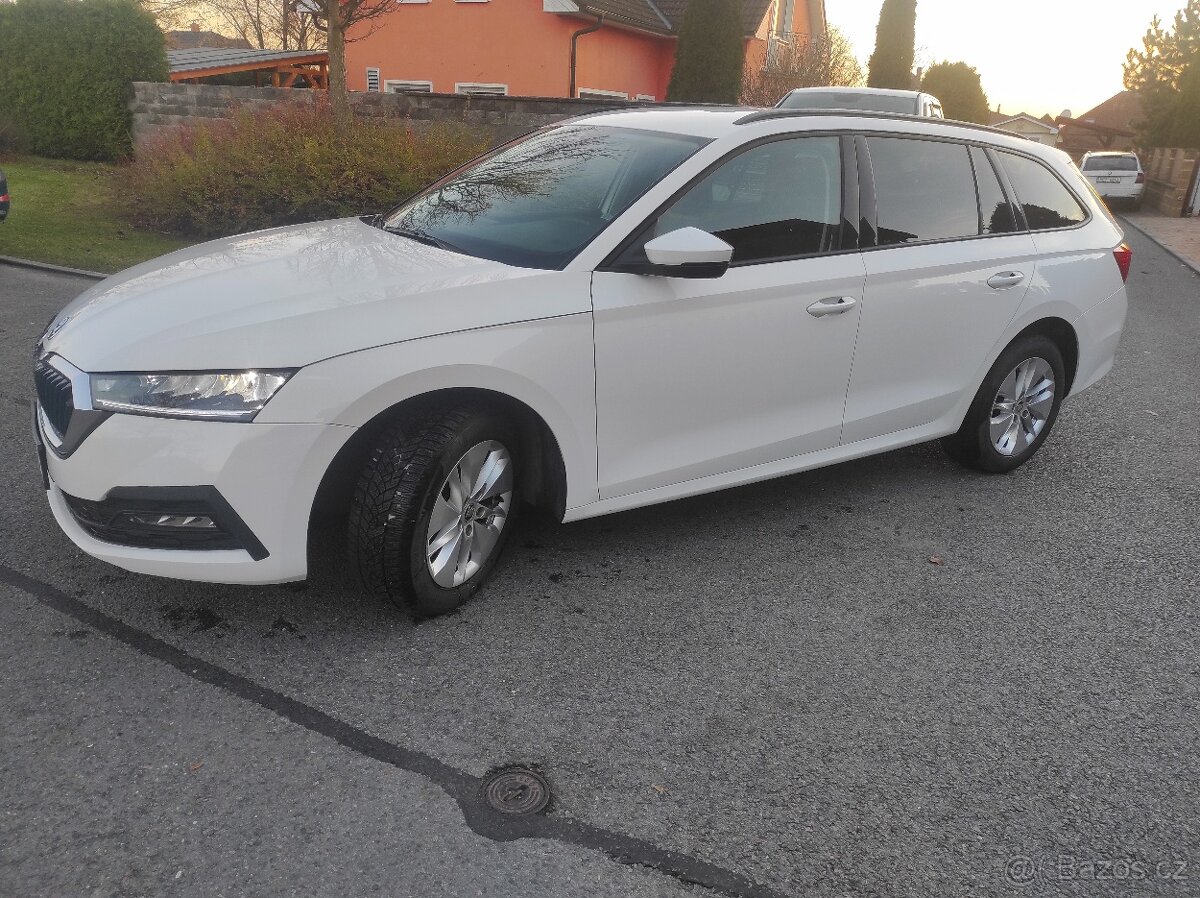 Prodám Škoda Octavia IV rv. 2020 koupeno v ČR, 2,0 TDi 85kw