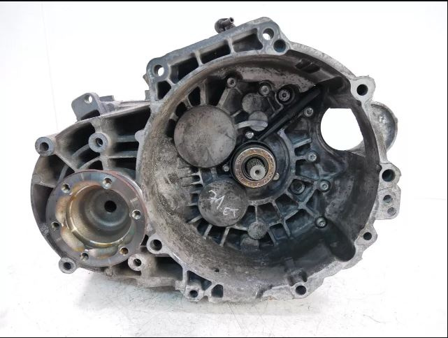 manuální převodovka 6st. Passat B6 - 2,0 tdi 103kw HDV