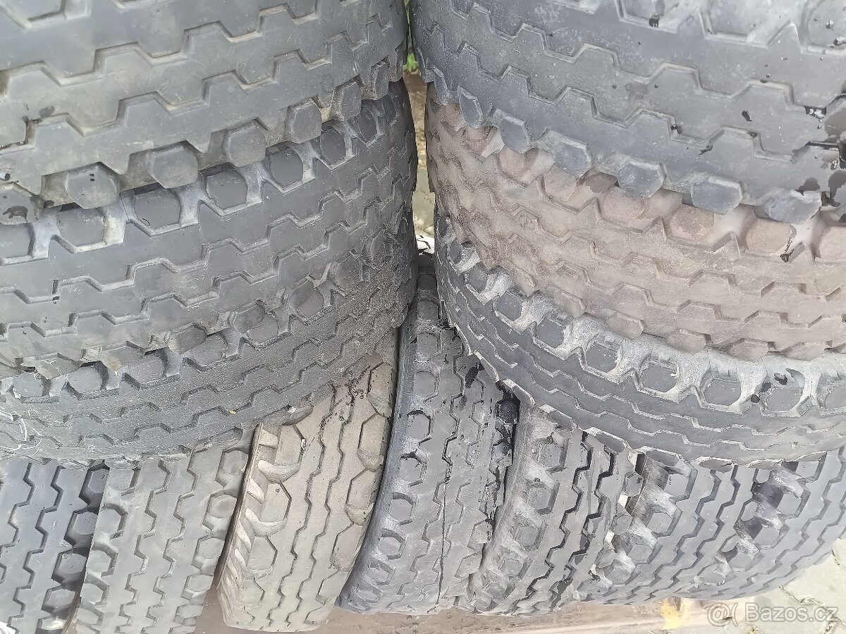 Pneu multicar 6.70-13