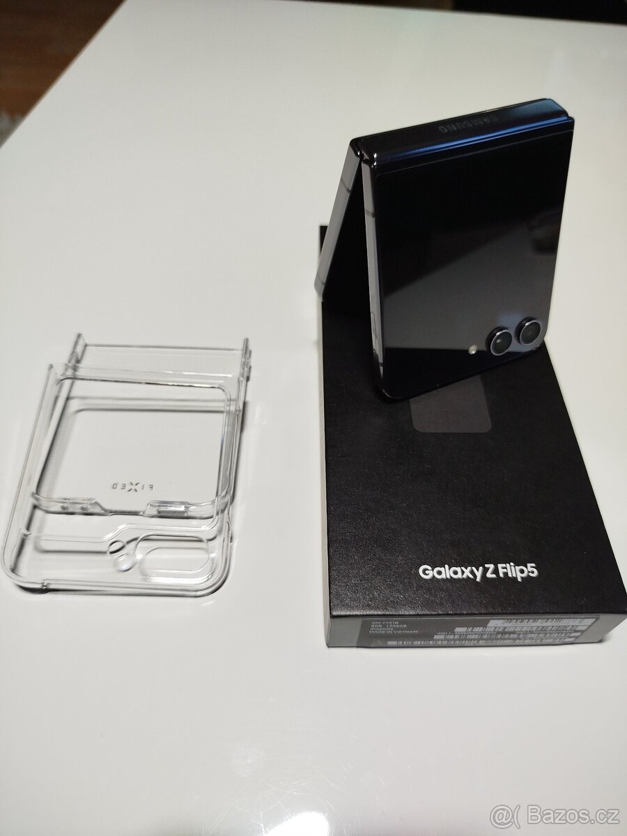 Samsung Z Flip 5 8/256Gb