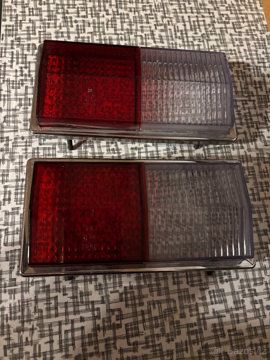Koncové lampy Tatra 613