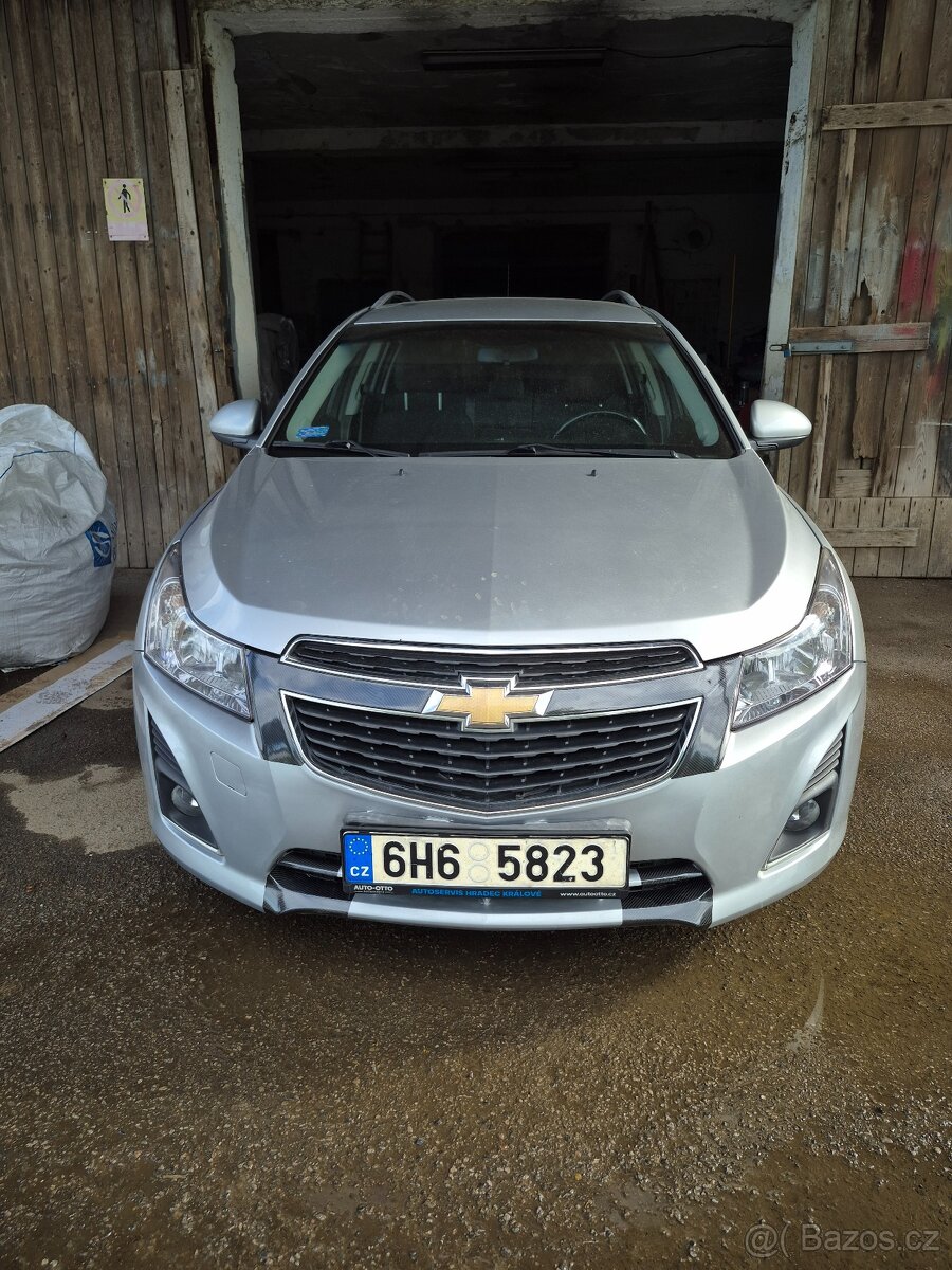 Chevrolet Cruze kombi 1.4 turbo 103 kW