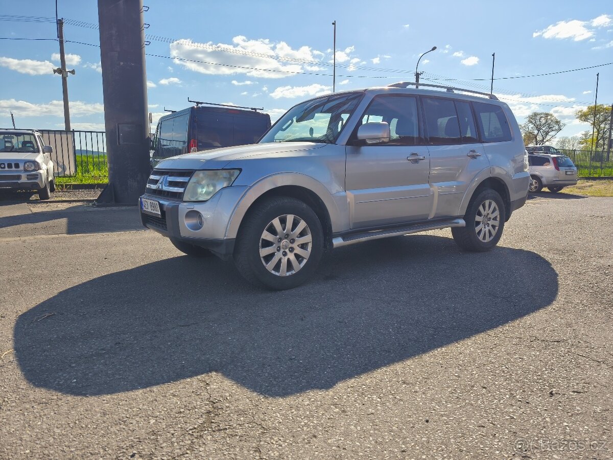 Mitsubishi Pajero 3.2did 125Kw automat vada motoru.