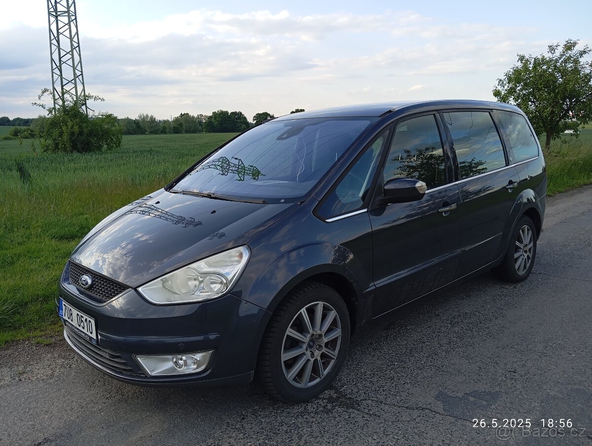 Ford Galaxy 2.0 i benzin