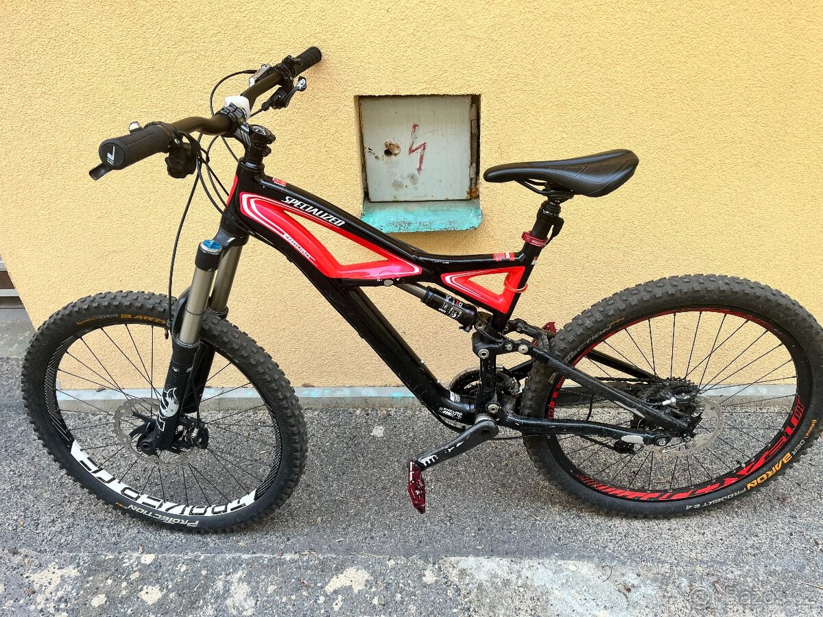 Celoodpružený Specialized Enduro Expert mtb