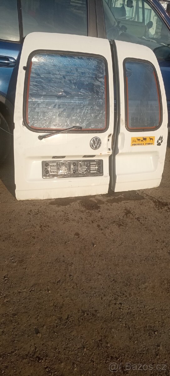 Volkswagen Caddy - zadní dveře