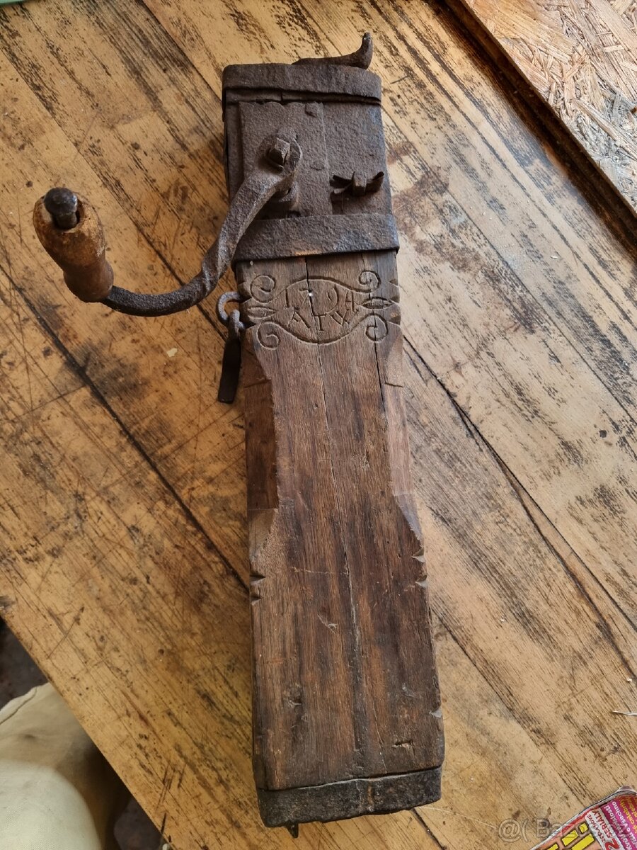 Starožitný hever r roku 1794