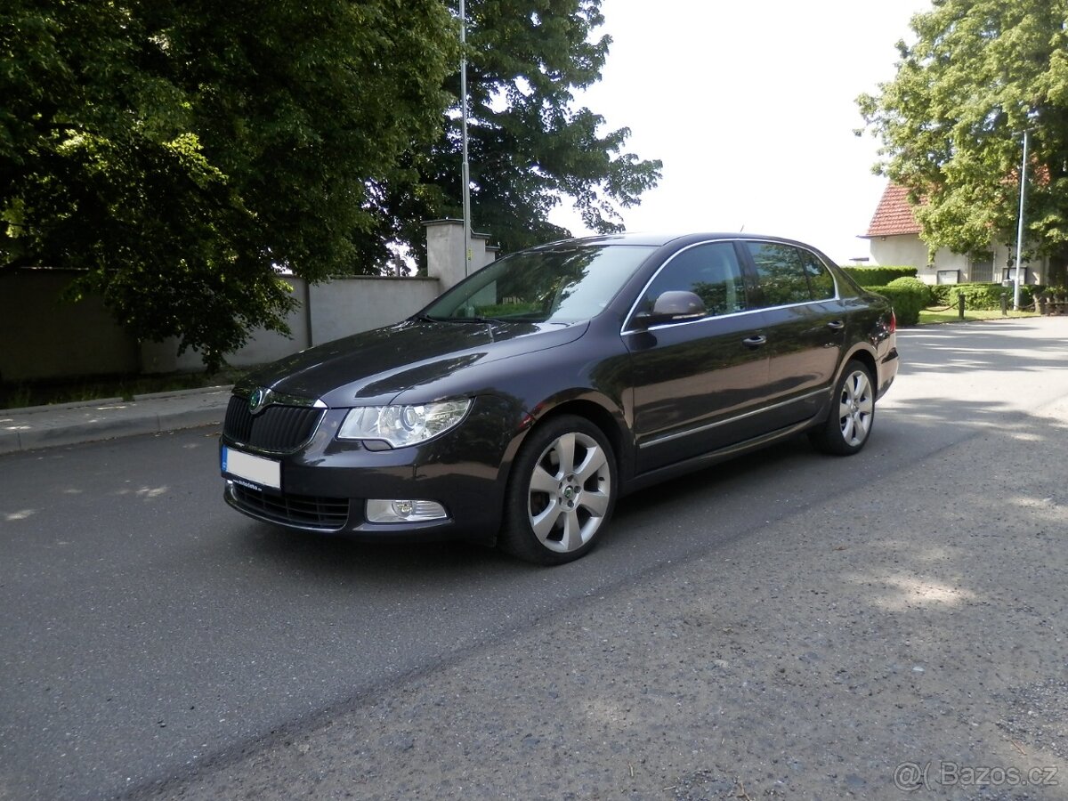 Škoda Superb 3.6i V6, 4x4, DSG, ZÁVADA MOTORU