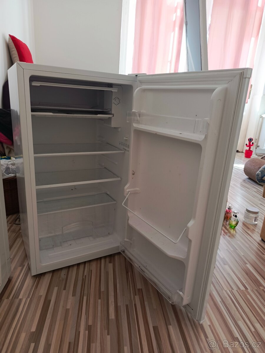 Prodám zánovní ledničku