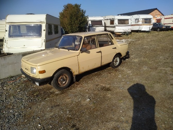 Warburg 353 -