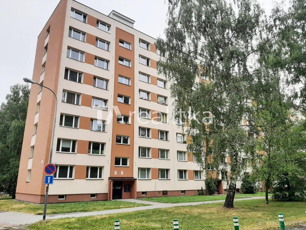 Pronájem byt 4 + 1, 82㎡ Karviná 73301