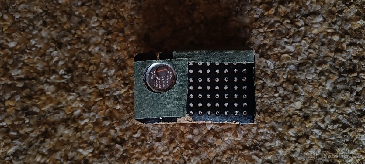 Přenosné rádio Sanyo 6 Transistor TH‑632 – kapesní, vintage