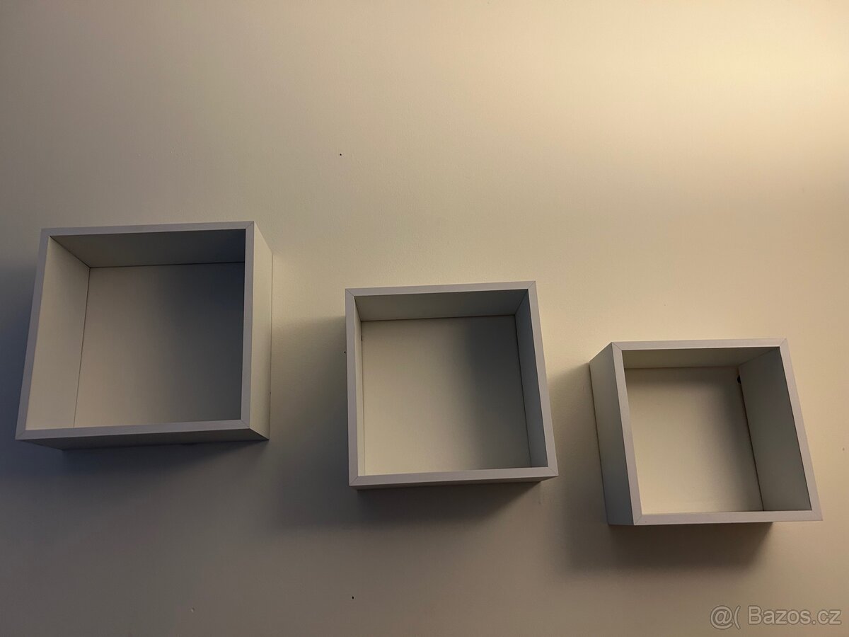 Ikea dekorační čtvercové police