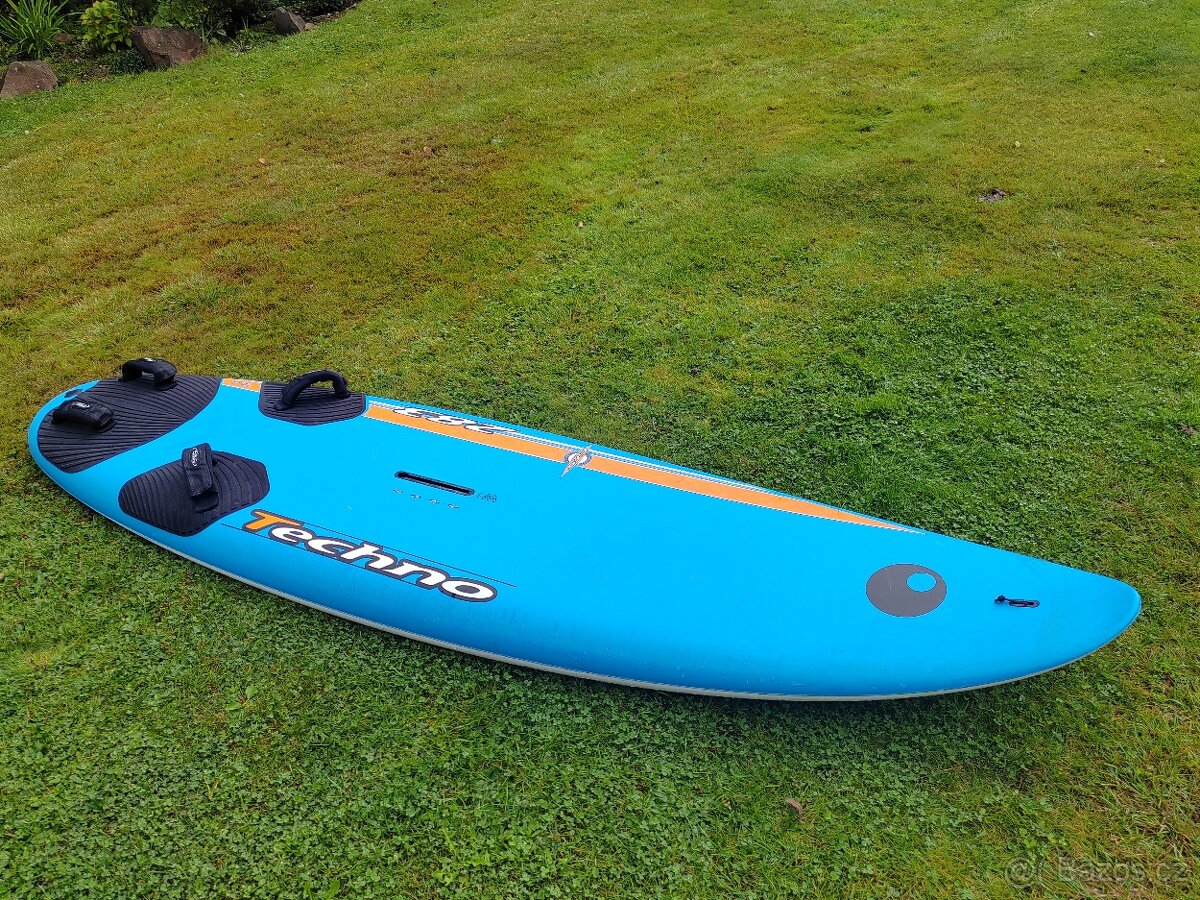 Windsurfing, plovák 150 L