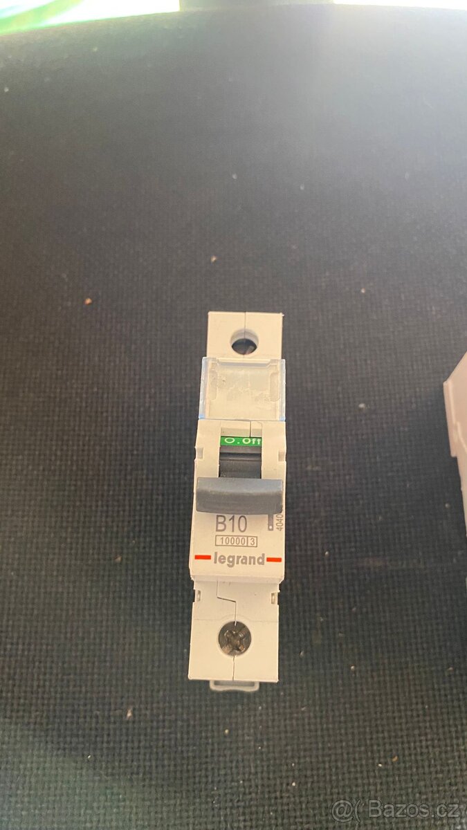 ✅ Jistič Legrand B10 / 1-pól / 10kA