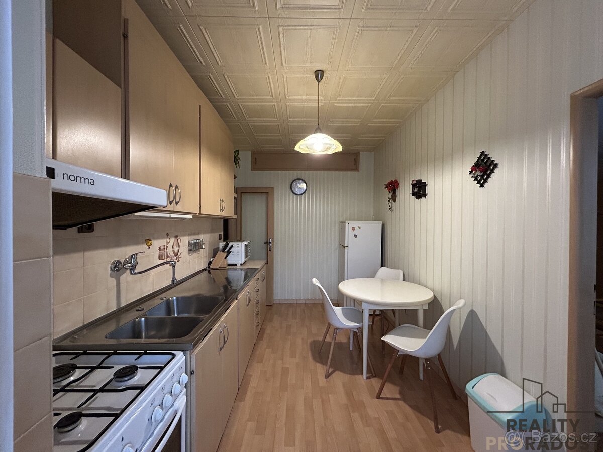 Pronájem bytu 3+1 balkon, sklep, parkování, Hodonín, Byt 3+