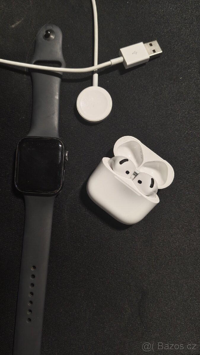 Apple watch se 2023 a airpods 4