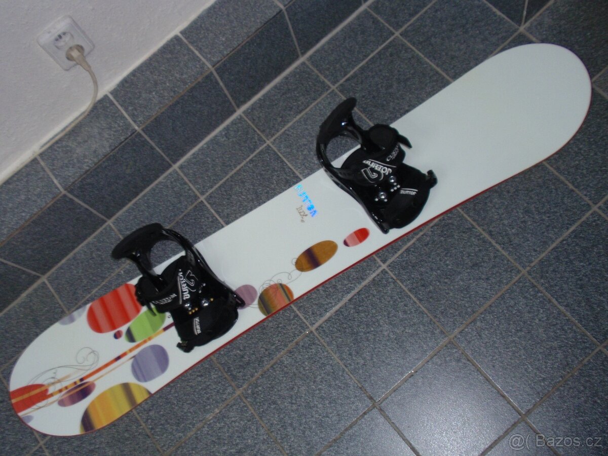 TOP DÍVČÍ SNOWBOARD BURTON LUX 147 CM+VÁZÁNÍ BURTON