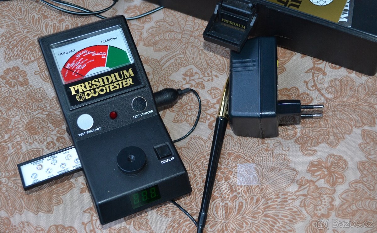 Testovací přístroj Presidium Duo Tester